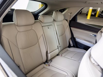 2027 Genesis GV70 2.5T Advanced