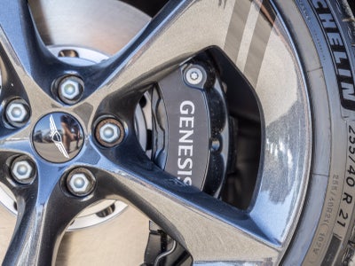 2027 Genesis GV70 2.5T Sport Prestige