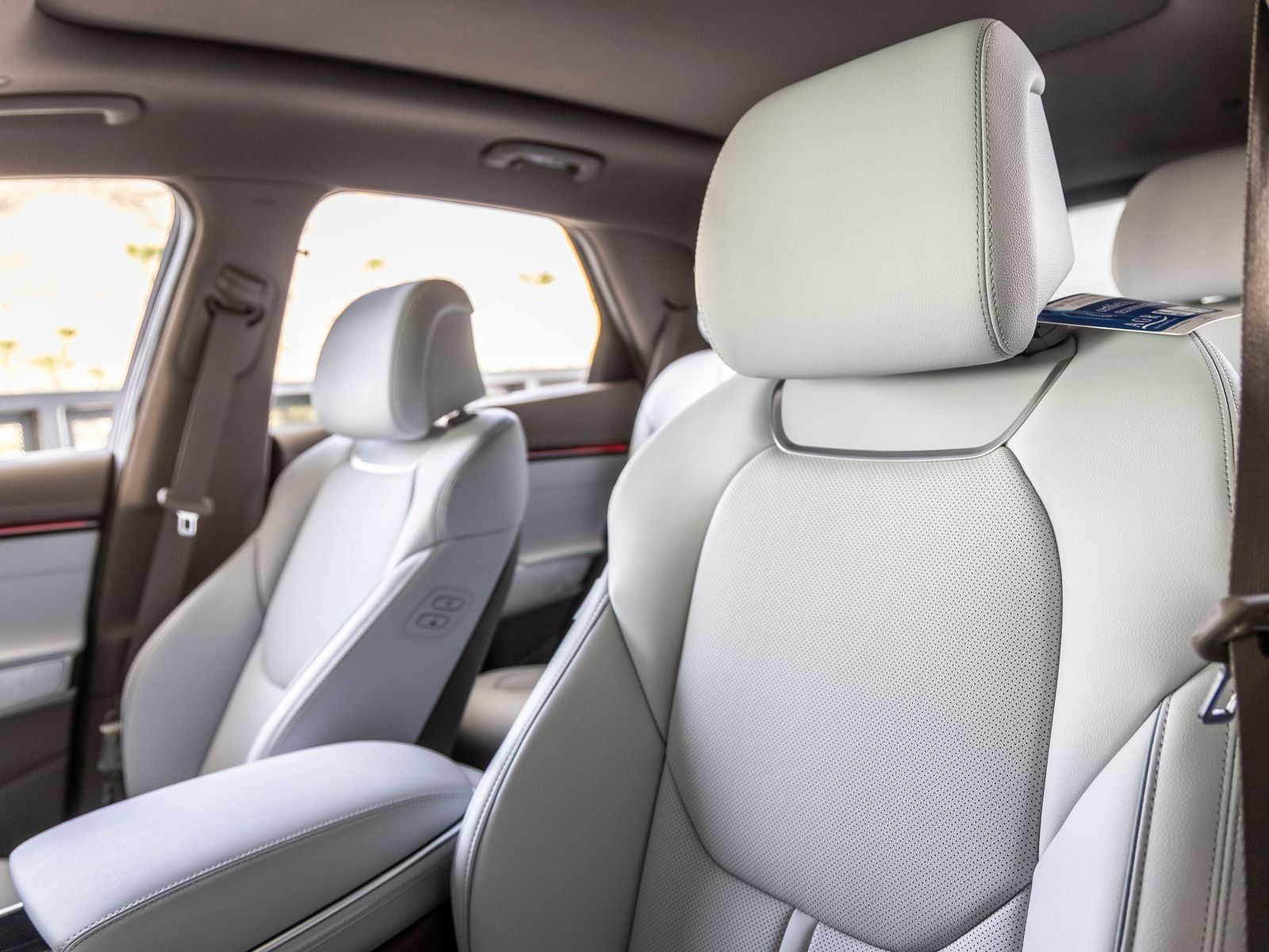 2027 Genesis Electrified GV70 2.5T Advanced