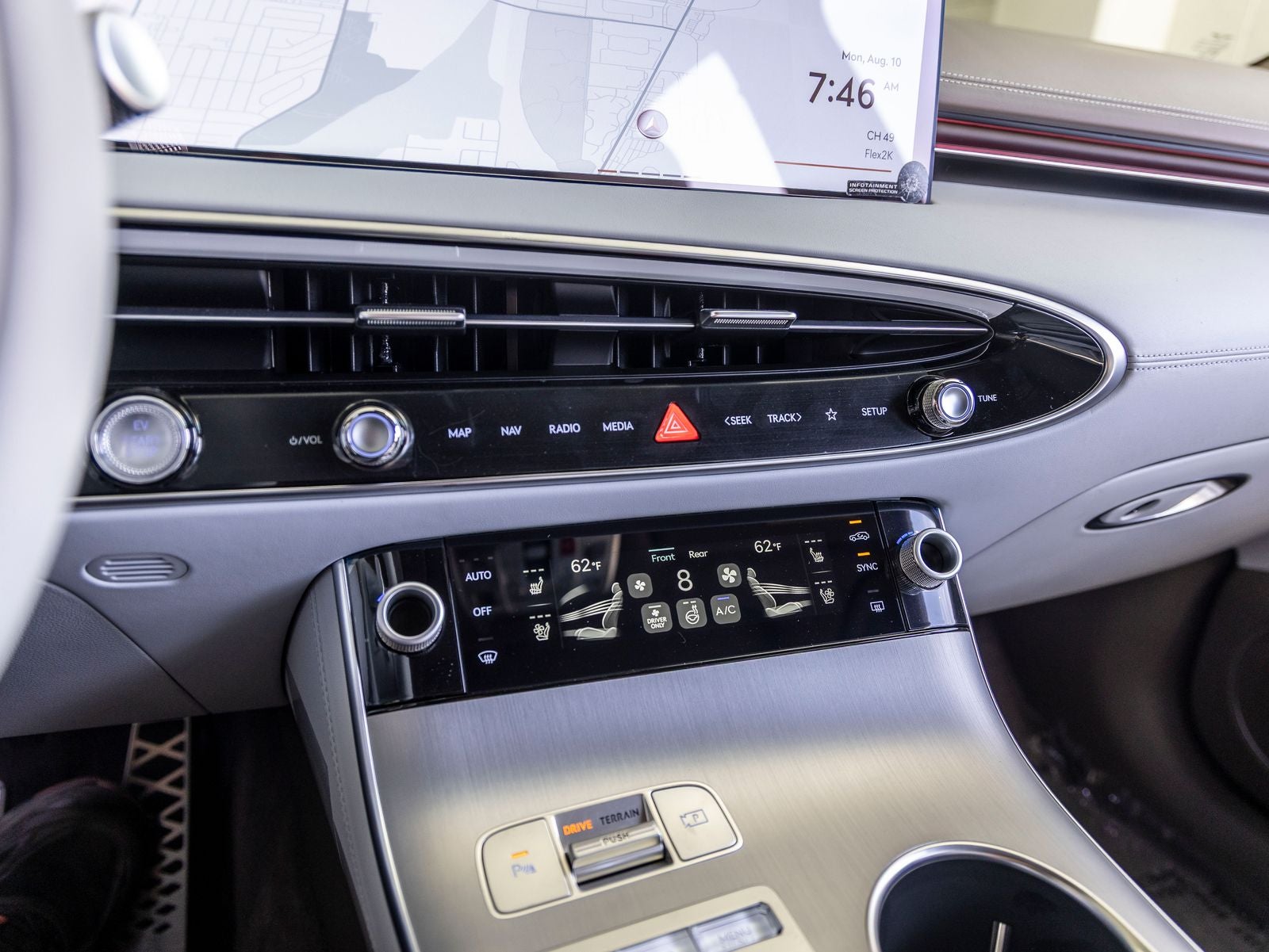 2027 Genesis Electrified GV70 2.5T Advanced