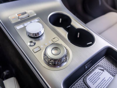 2027 Genesis Electrified GV70 2.5T Advanced