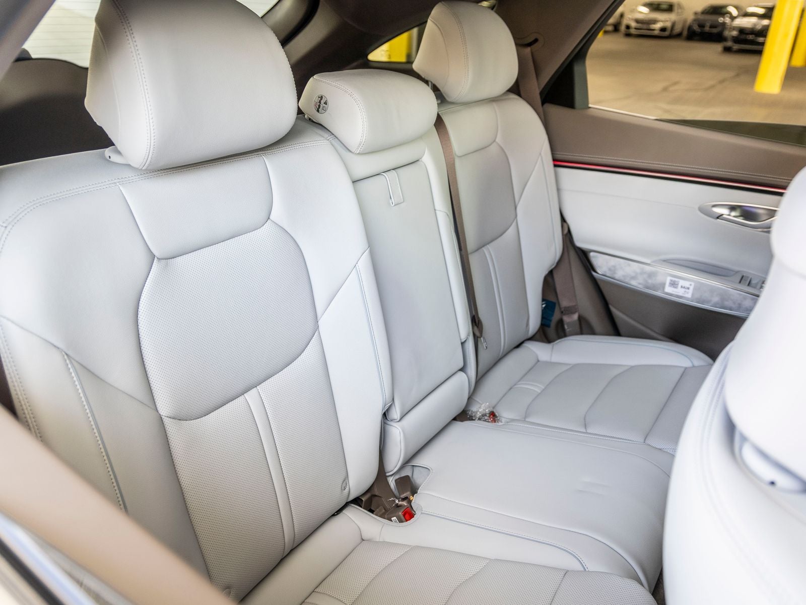 2027 Genesis Electrified GV70 2.5T Advanced