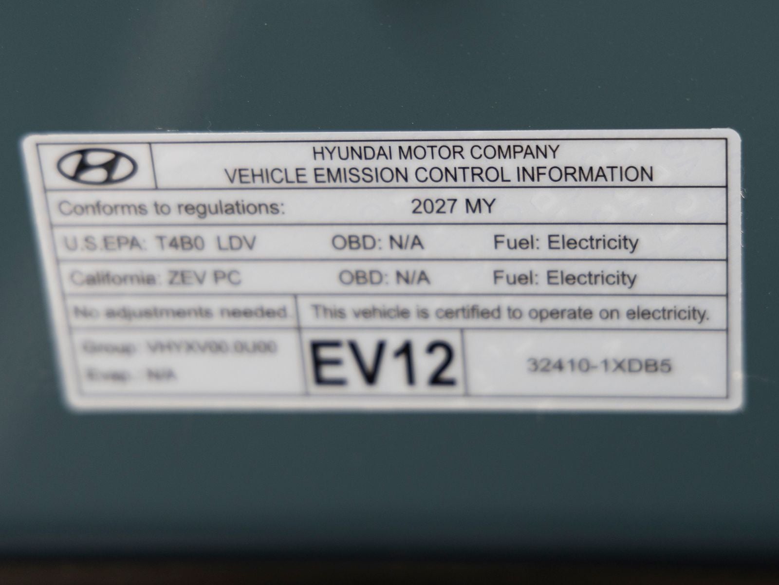 2027 Genesis Electrified GV70 2.5T Advanced