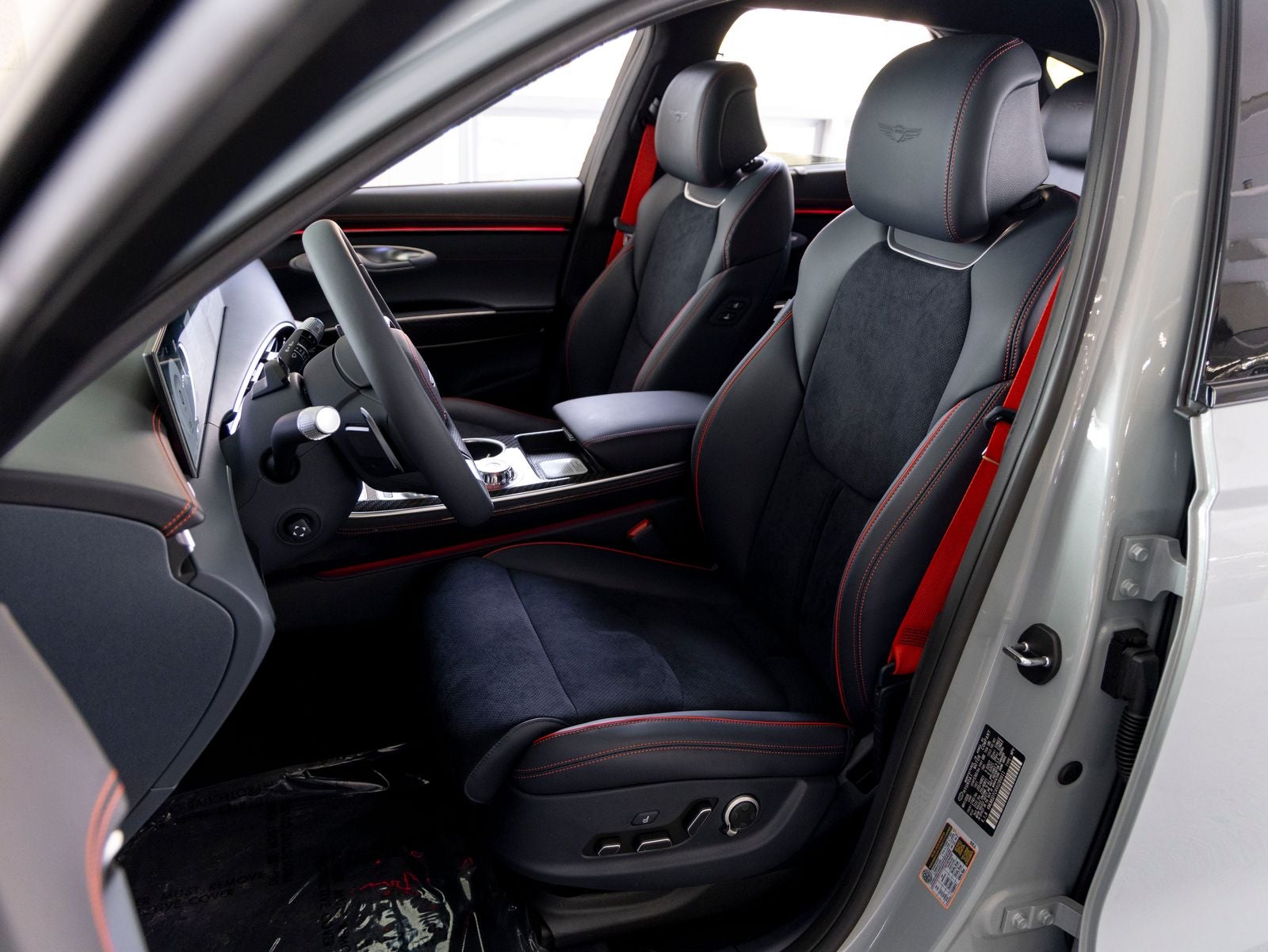 2027 Genesis GV70 3.5T Prestige Graphite