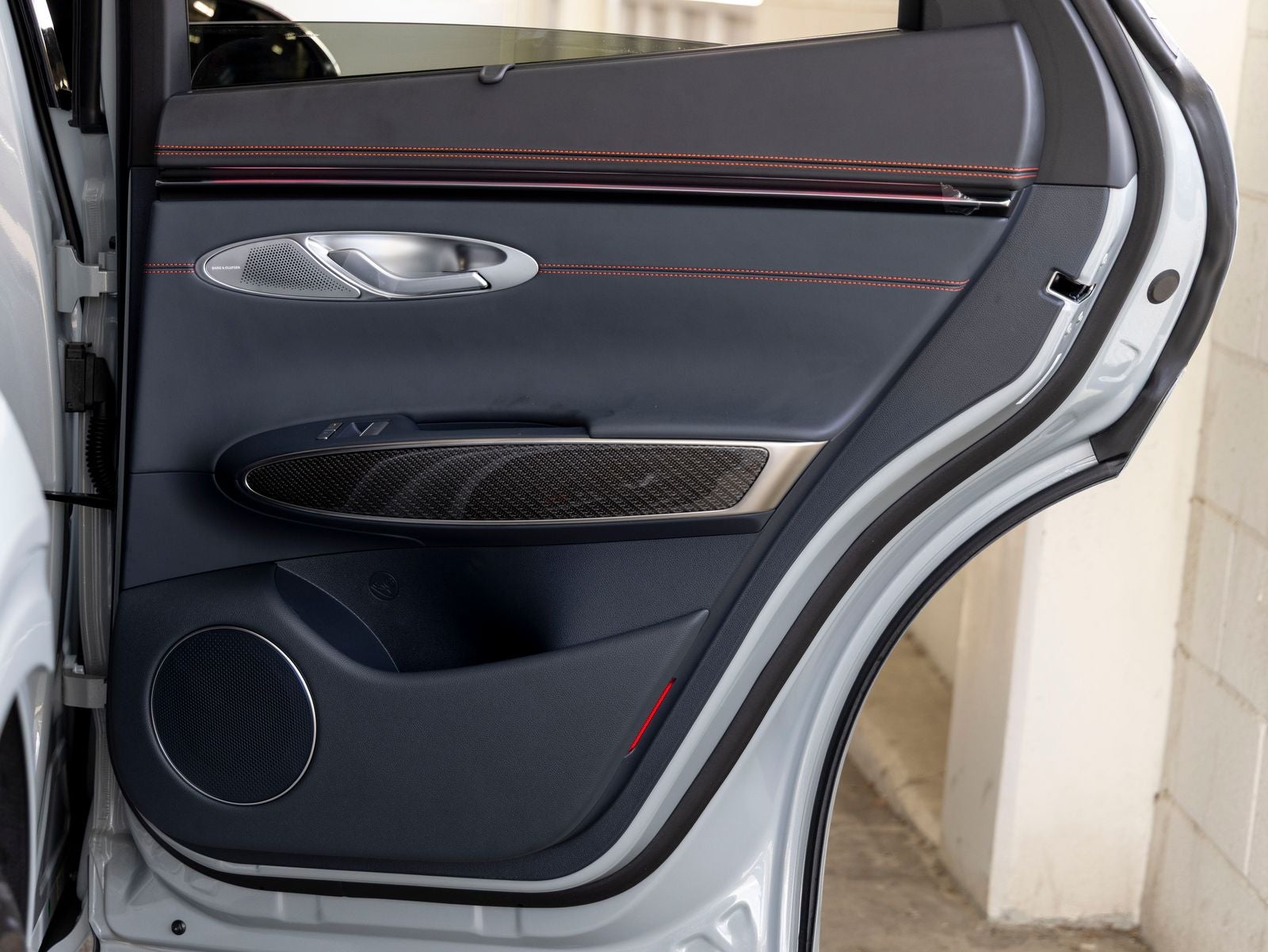 2027 Genesis GV70 3.5T Prestige Graphite