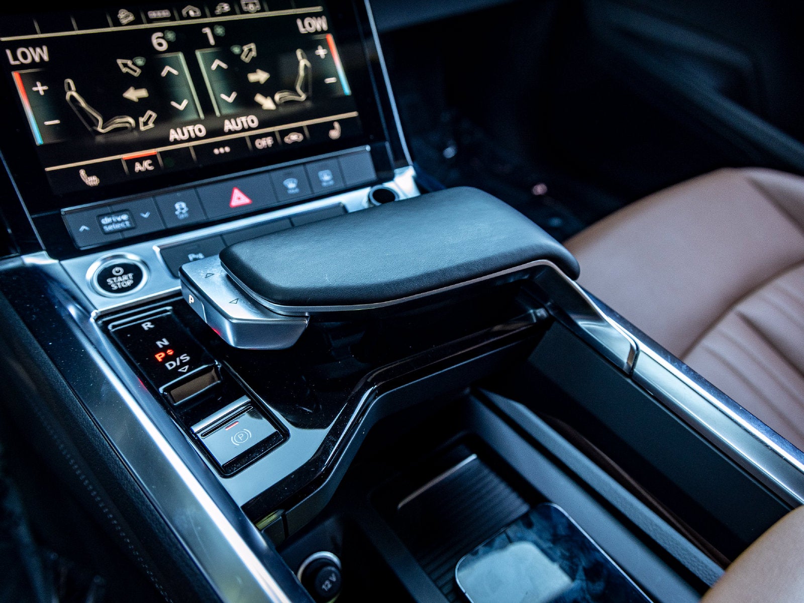 2022 Audi e-tron Premium quattro