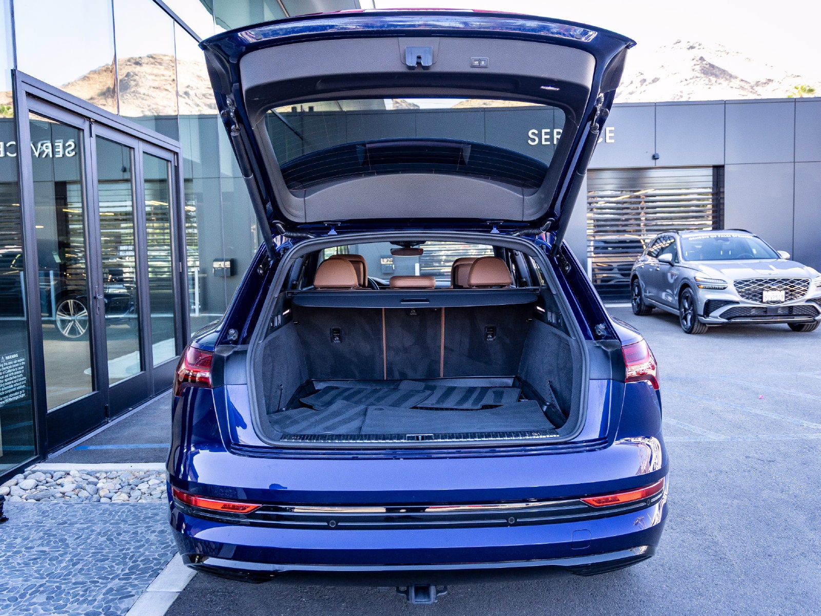 2022 Audi e-tron Premium quattro