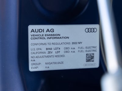 2022 Audi e-tron Premium quattro