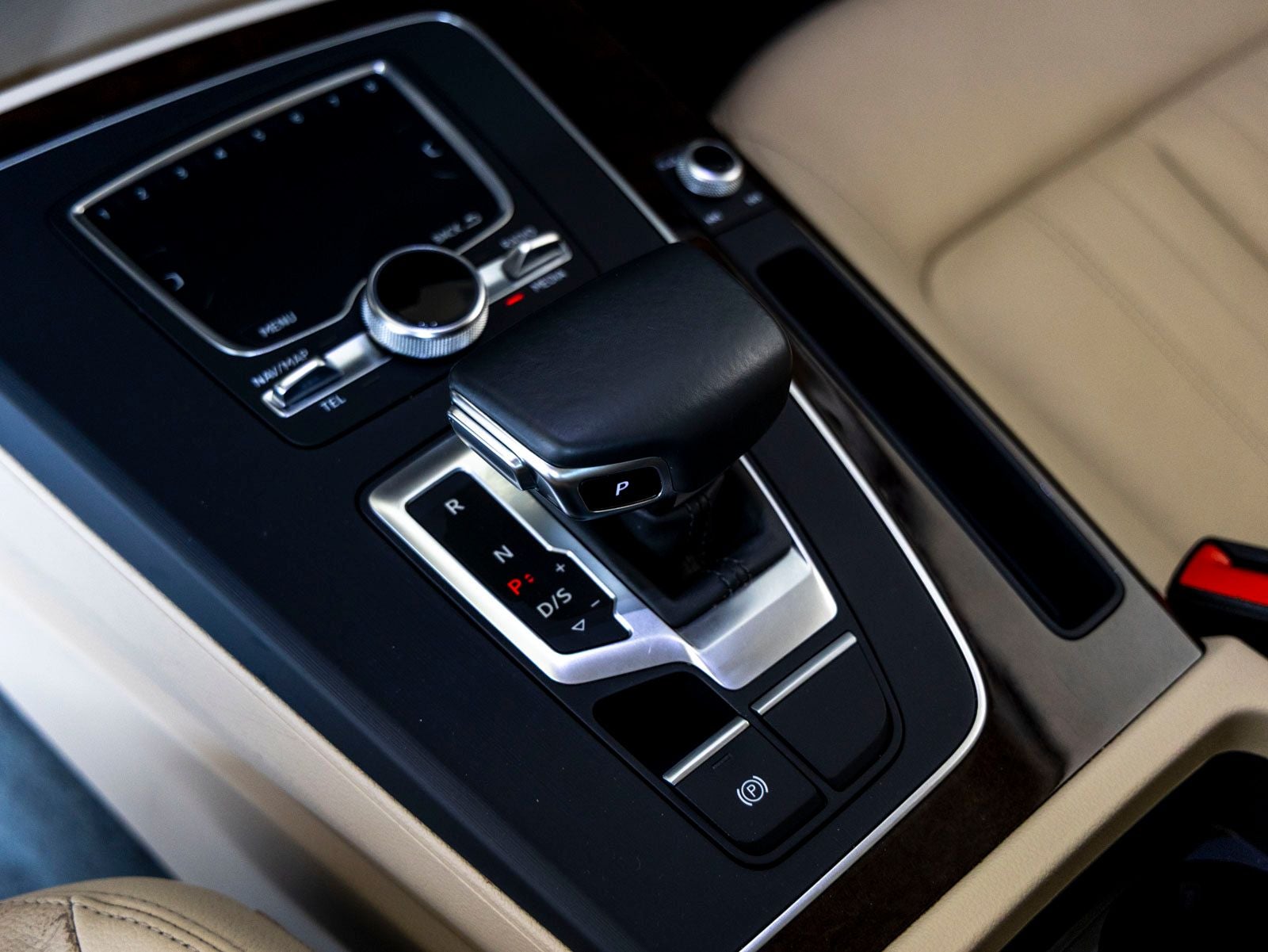 2018 Audi Q5 2.0T Premium quattro