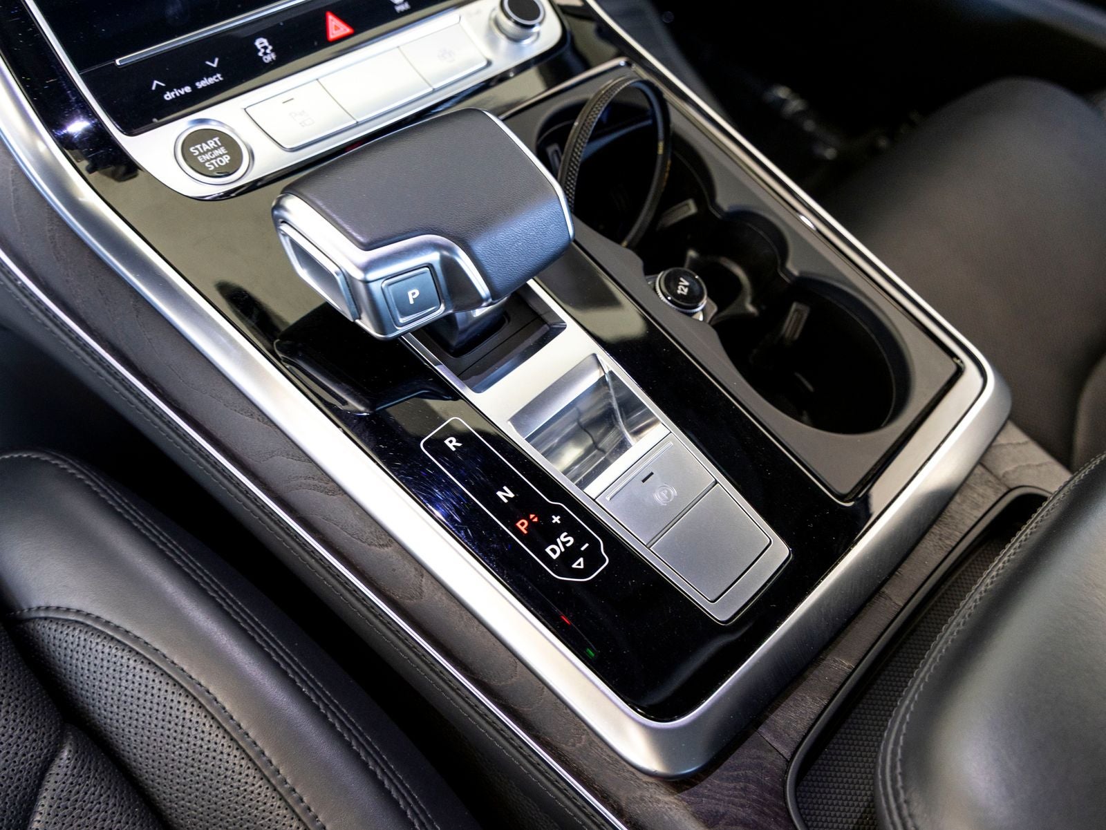 2022 Audi Q7 55 Prestige quattro