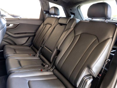 2022 Audi Q7 55 Prestige quattro