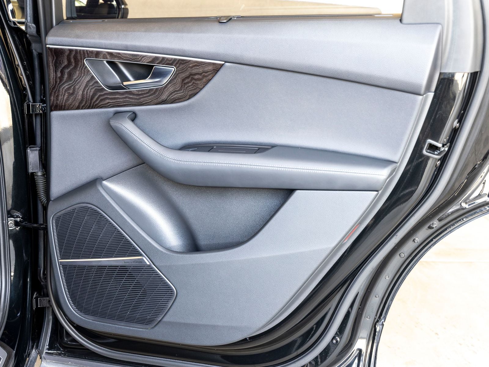 2022 Audi Q7 55 Prestige quattro