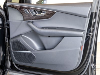 2022 Audi Q7 55 Prestige quattro