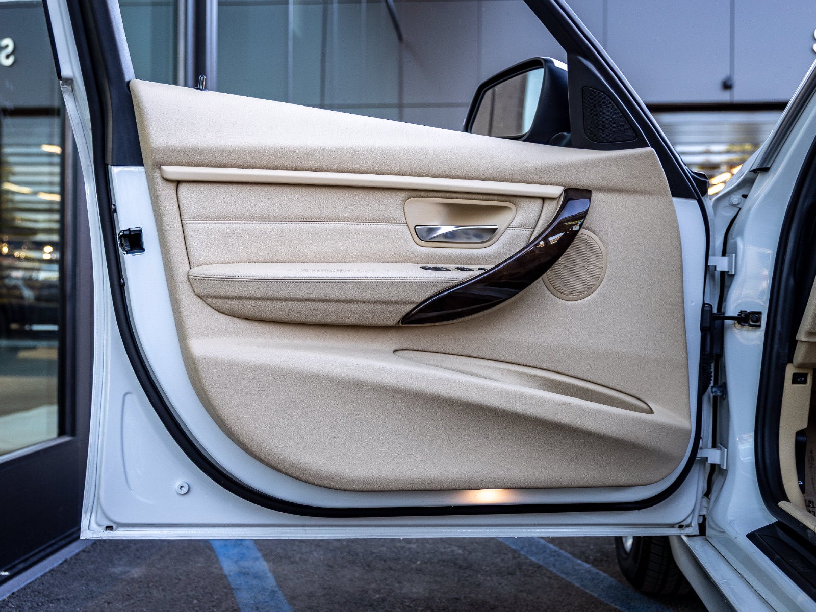 2015 BMW 3 Series 328i
