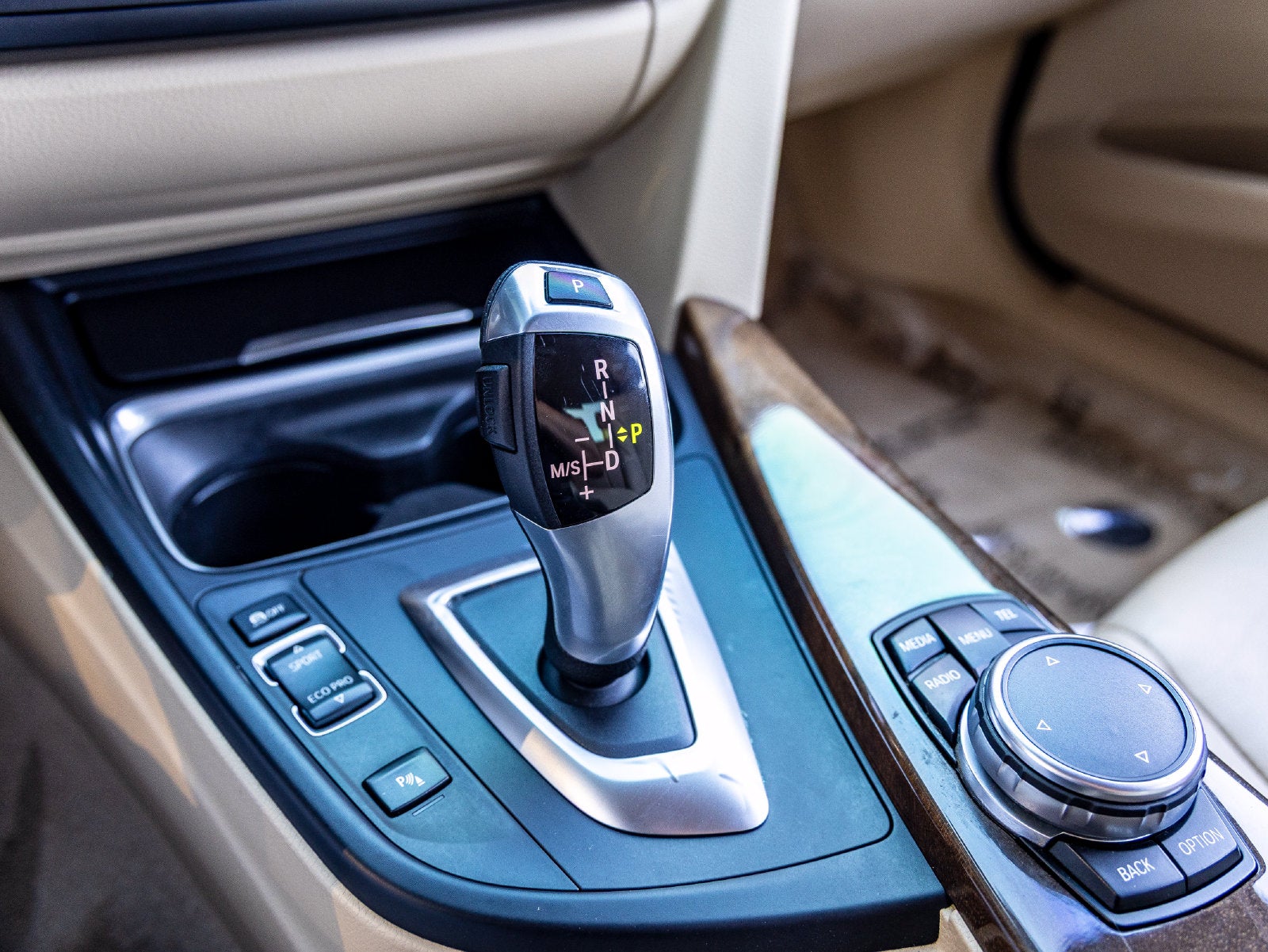 2015 BMW 3 Series 328i
