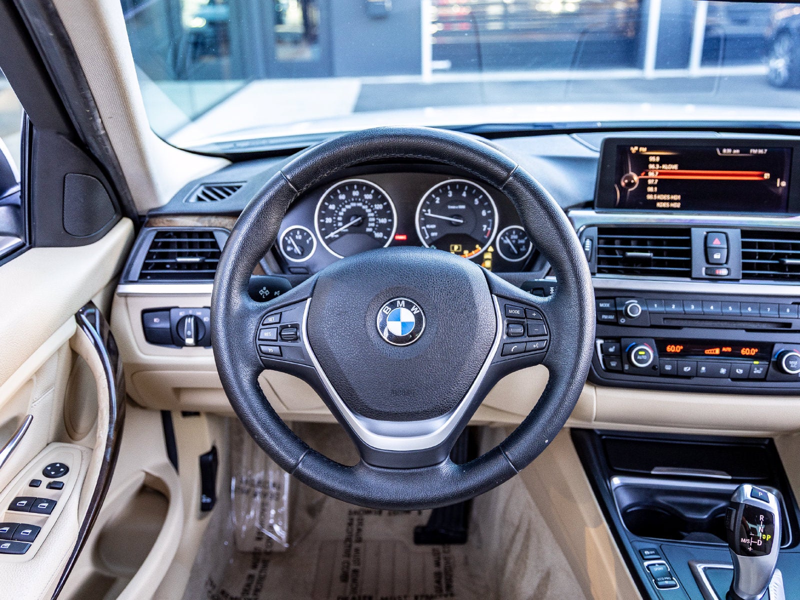 2015 BMW 3 Series 328i