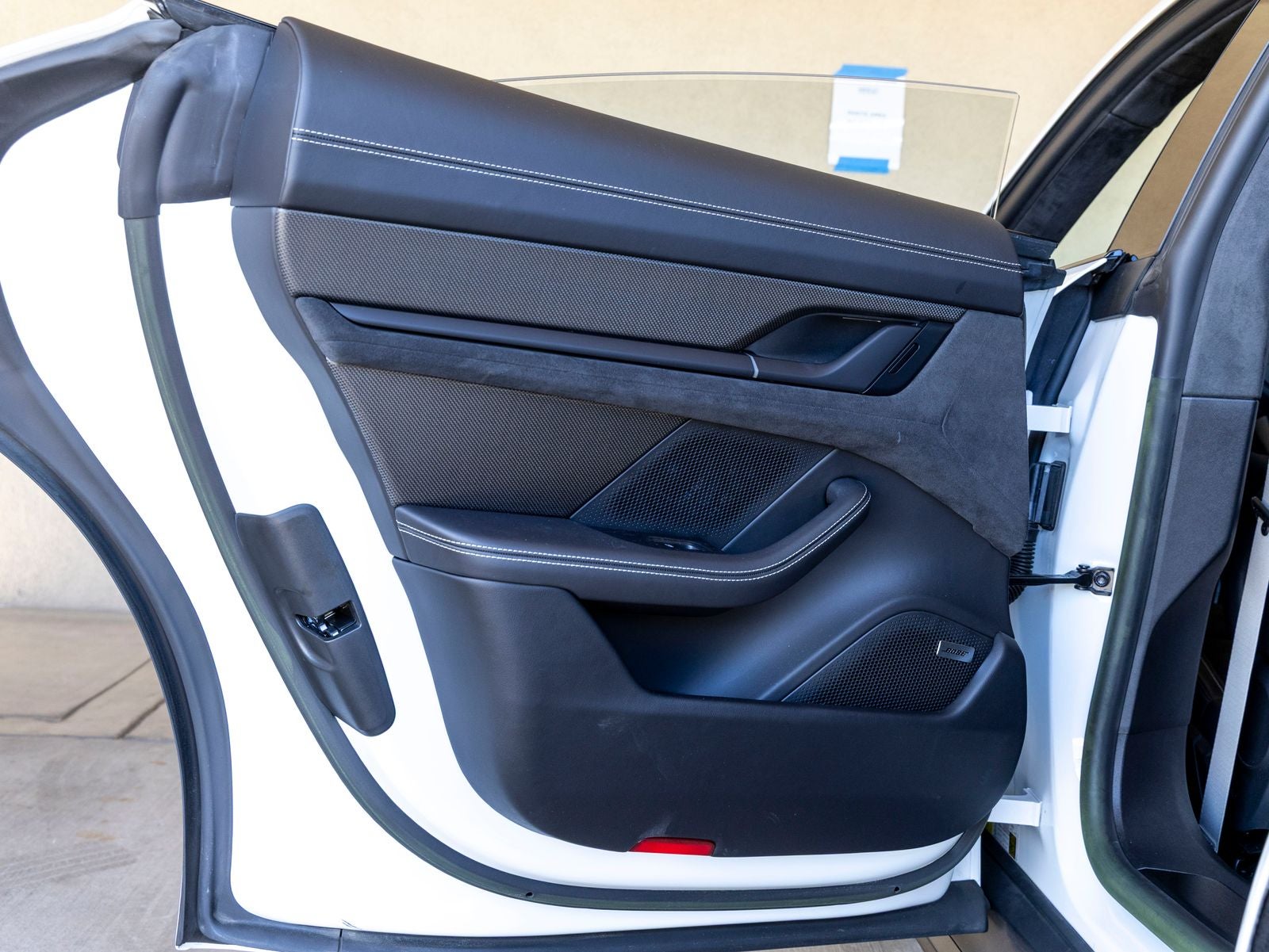 2023 Porsche Taycan GTS