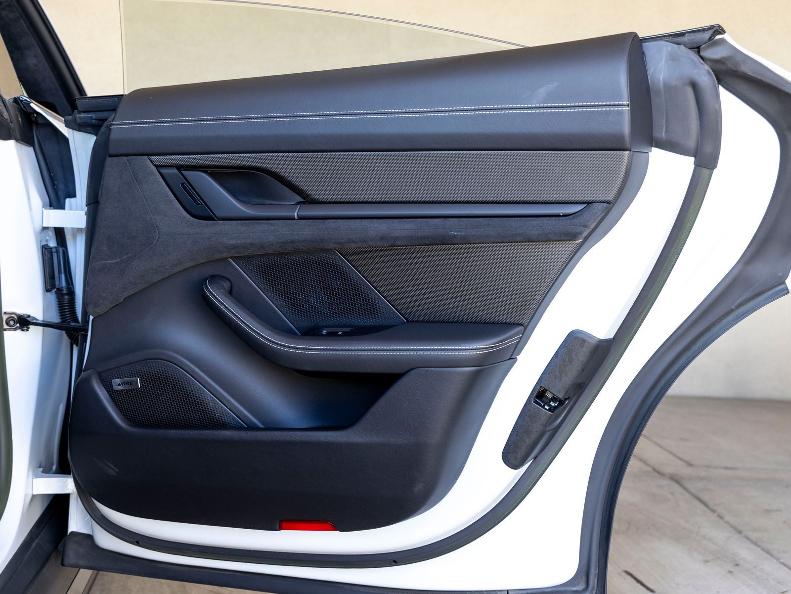 2023 Porsche Taycan GTS