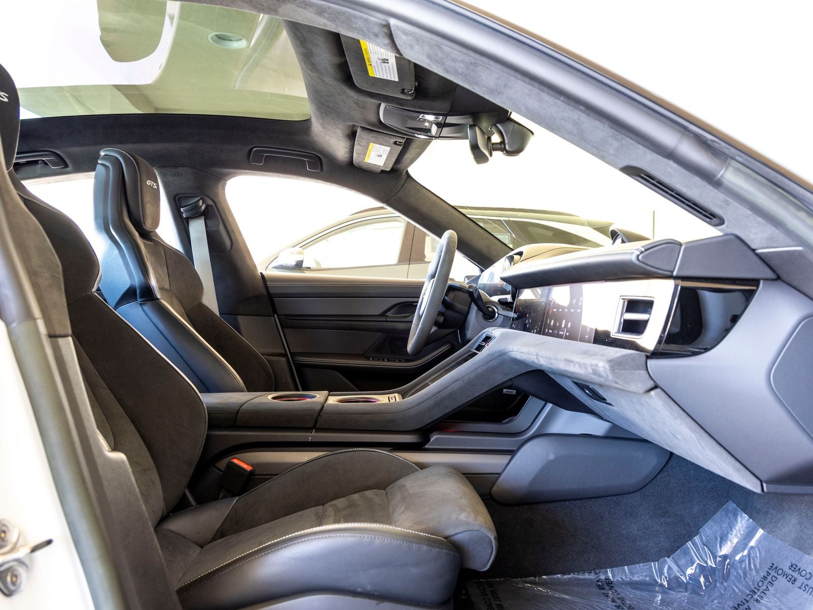 2023 Porsche Taycan GTS