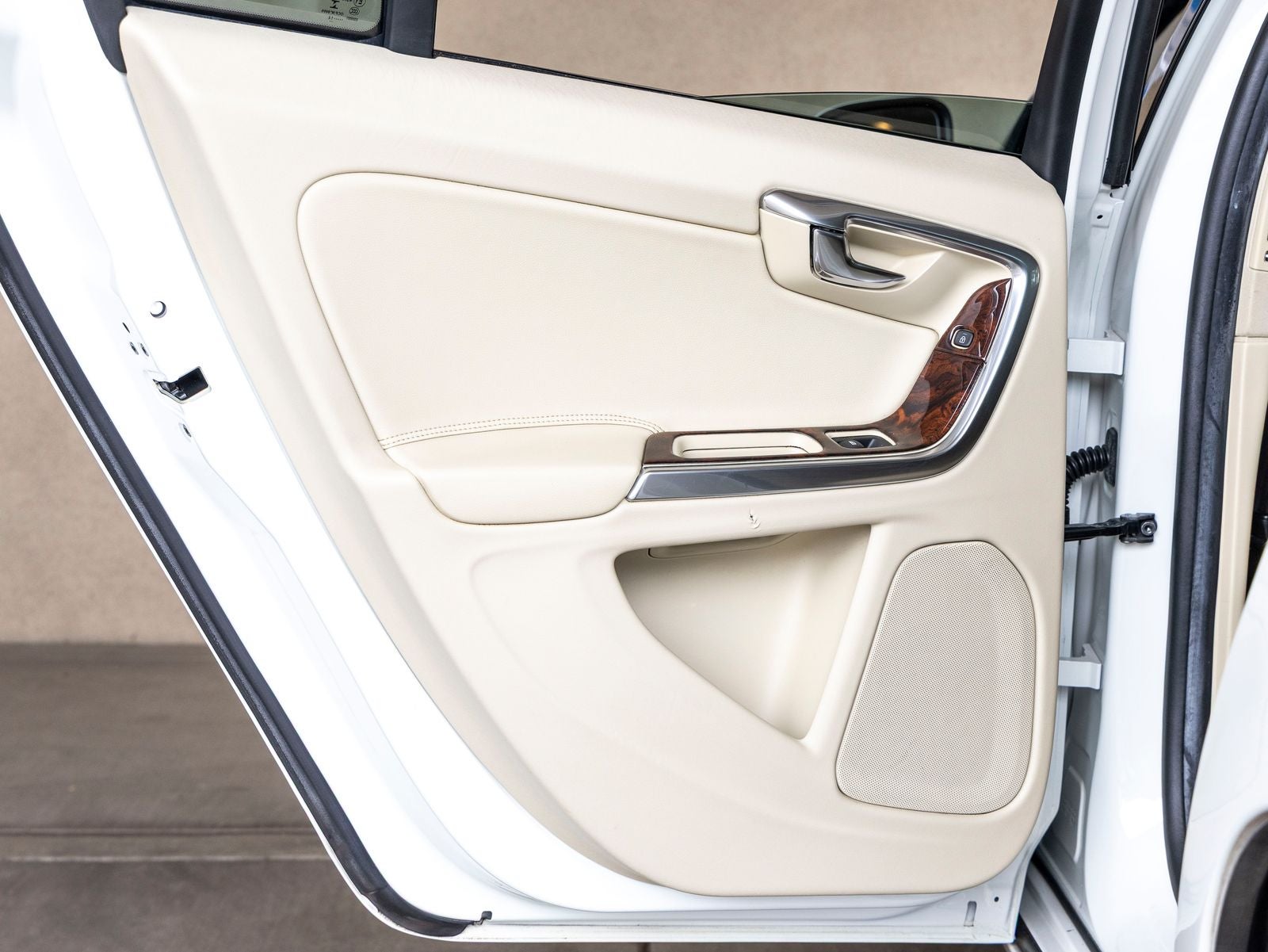 2015 Volvo S60 T5 Premier