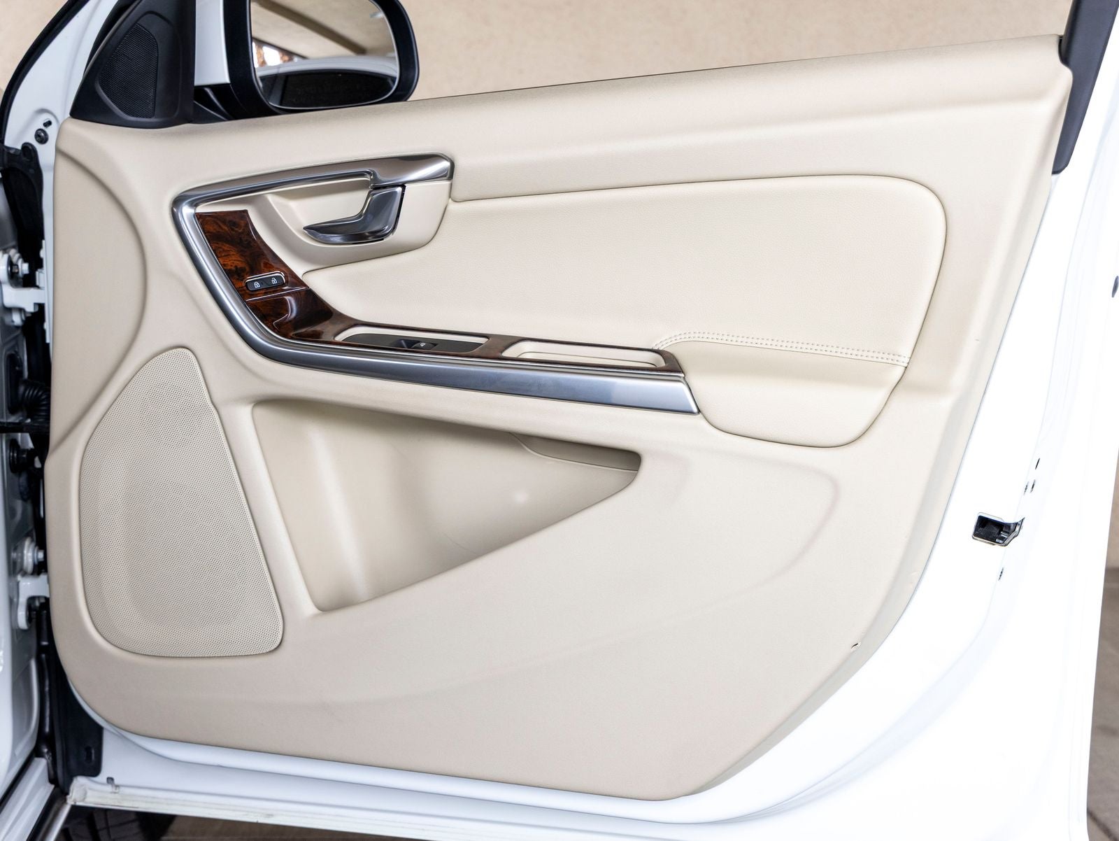 2015 Volvo S60 T5 Premier