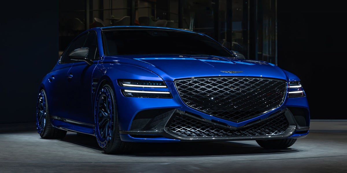 Infotainment and technology of %(YEAR) Genesis %(MODEL).