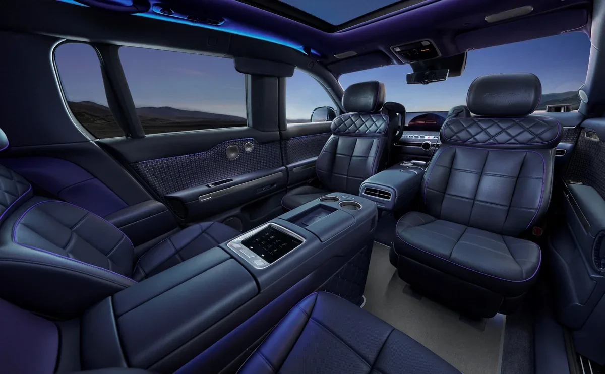 2028 Genesis GV90